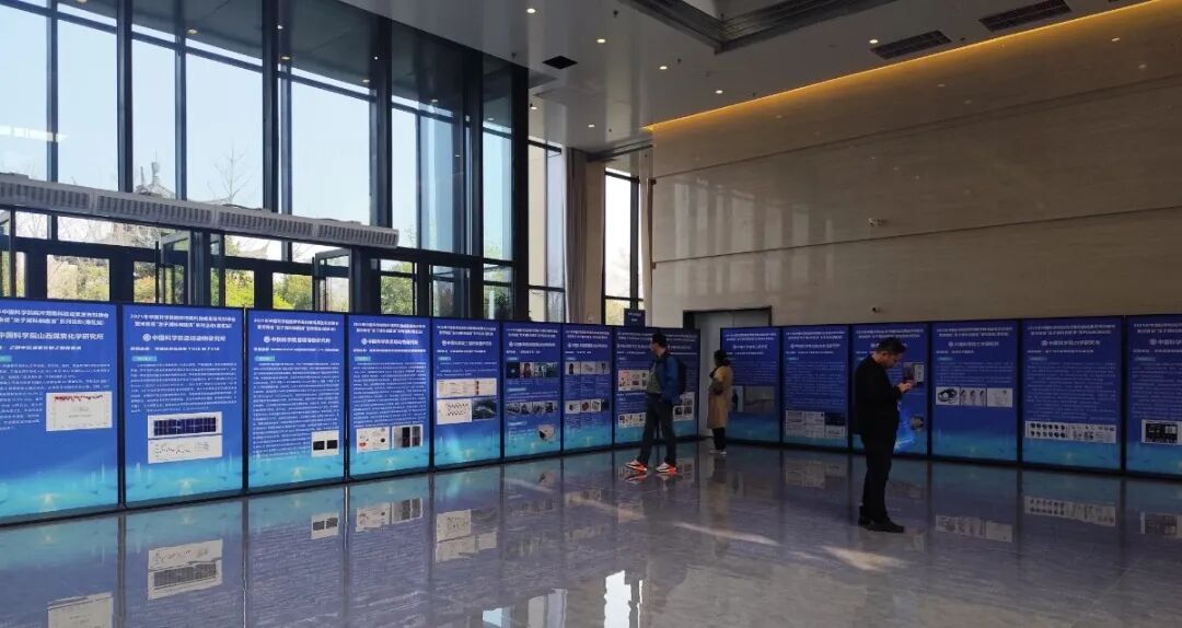 郑大干细胞库亮相中科院河南科技成果发布对接会,签约合作共话发展 1763090465991706.jpg